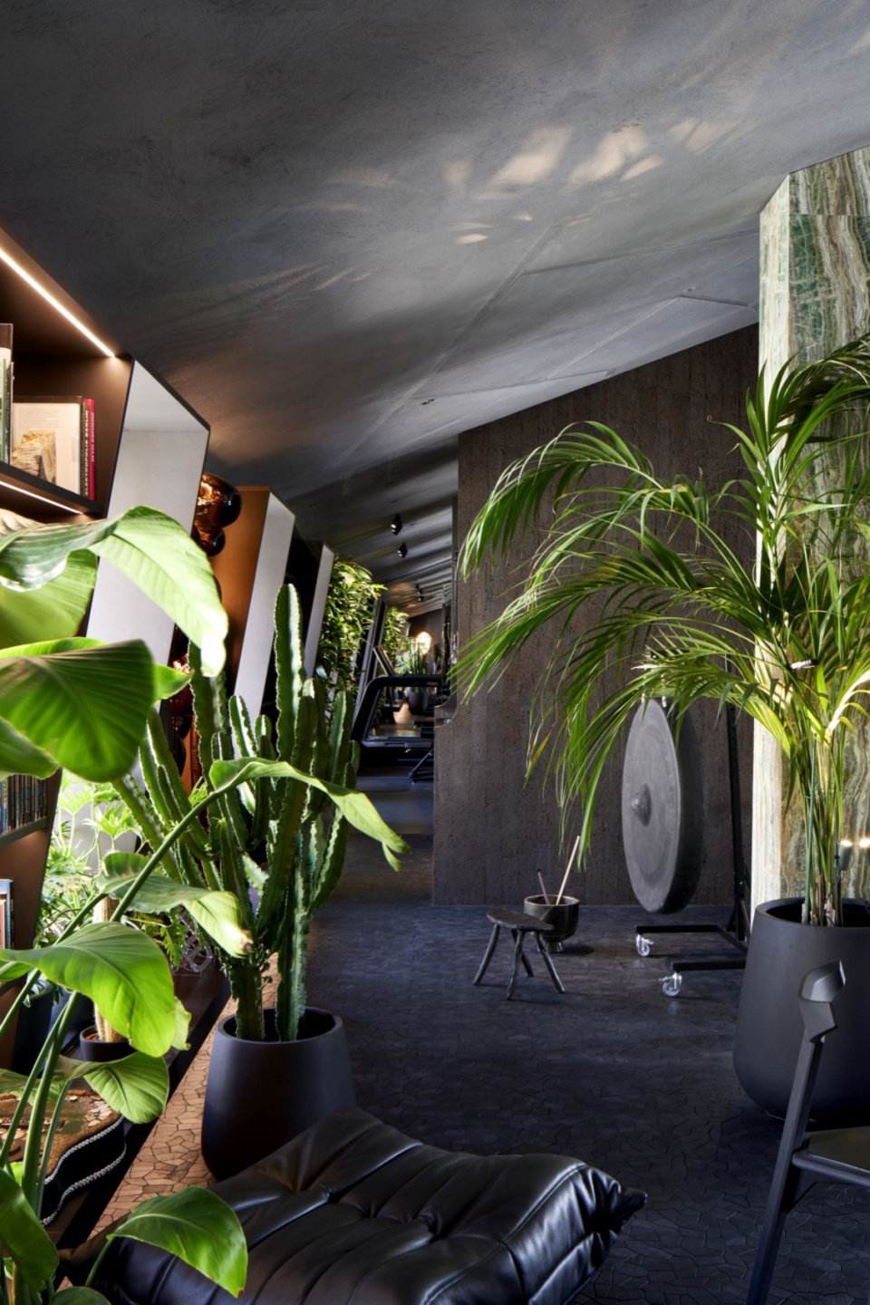 casa mosaico de belas artes by ippolito fleitz group