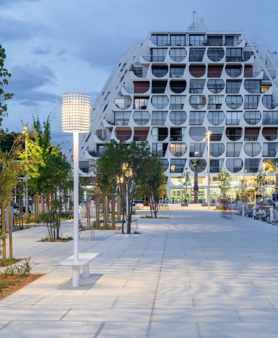 La Ball ade by Agence Leclercq Associes