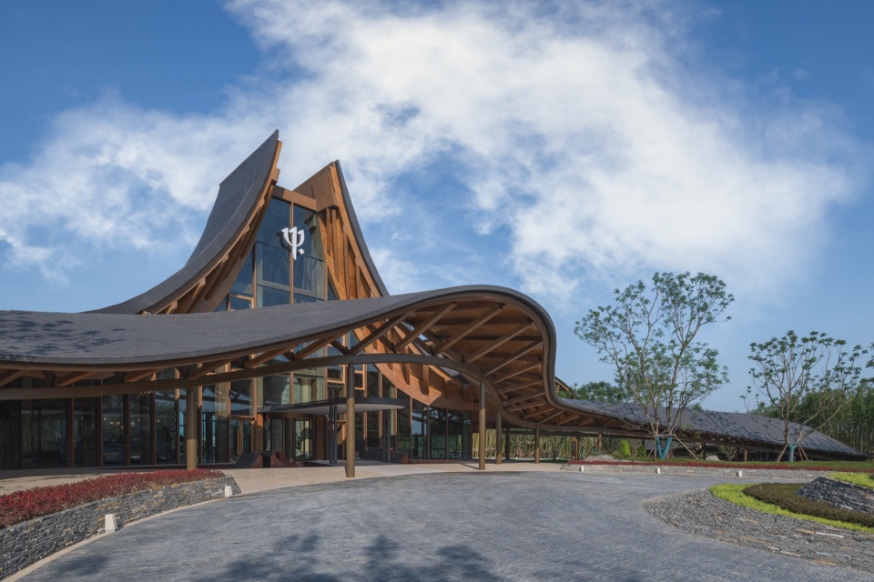 The Spine Resort Heilongtan China by AIM ARCHITECTURE