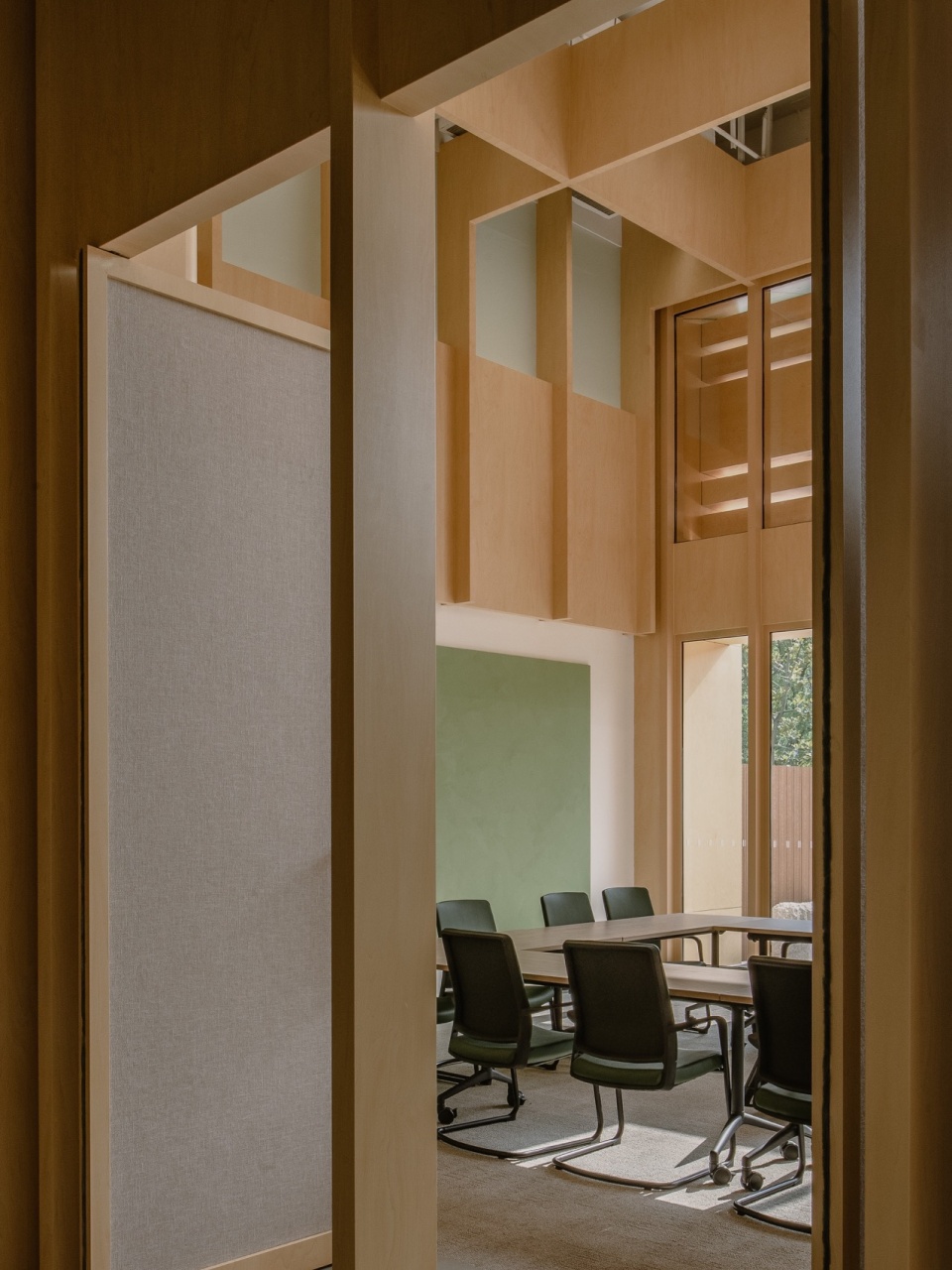 Yanfeng Conference Space