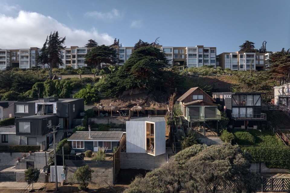 LAGUNITA Croxatto and Opazo Architect