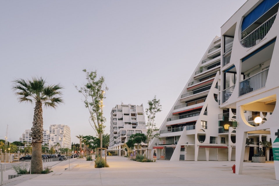 La Ball ade by Agence Leclercq Associes