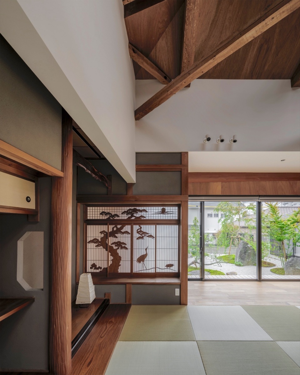 timber framing of 1979 by tsutsumi associates