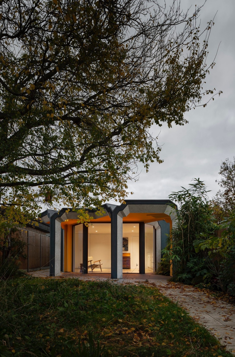 Uxbridge Bower Bureau de Change