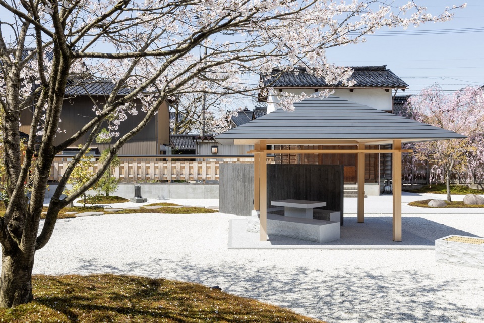 warakuen by hajime yoshida architecture