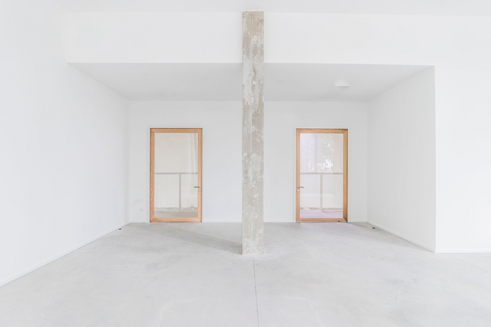 Charles Malis by LD2 architecture Stephanie Willocx Architecte MAMOUT architectes