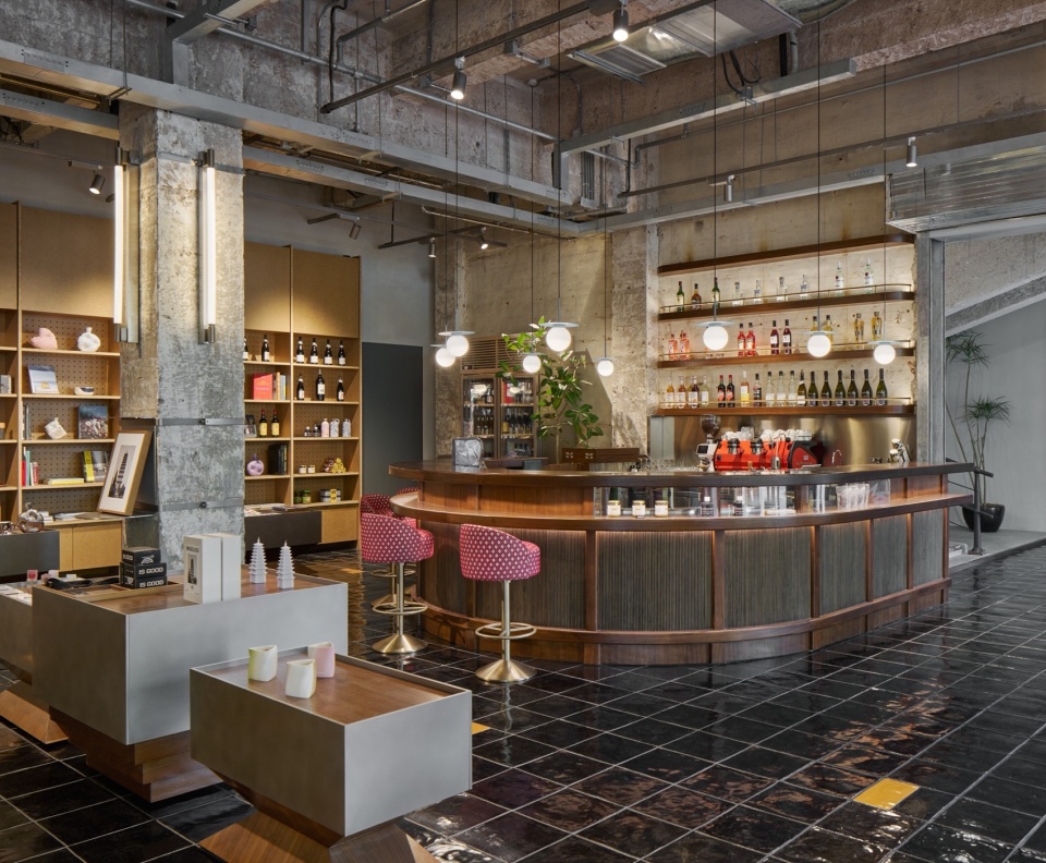 Fotografiska Shanghai China by AIM ARCHITECTURE