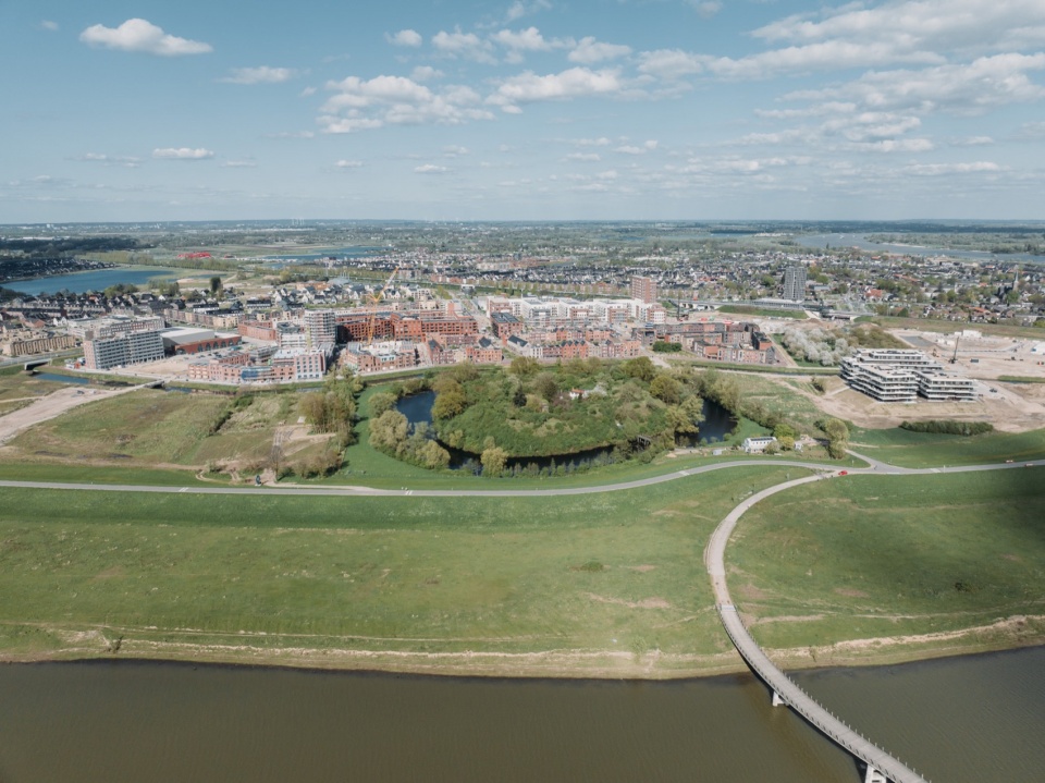 Hart van de Waalsprong De Zwarte Hond