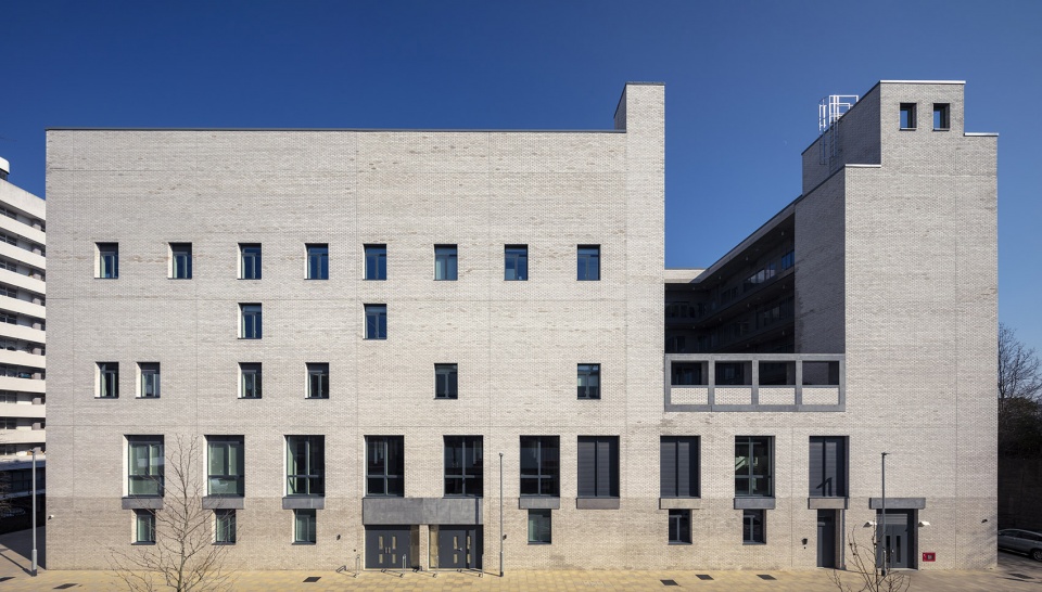 thames christian school battersea chapel by henley halebrown