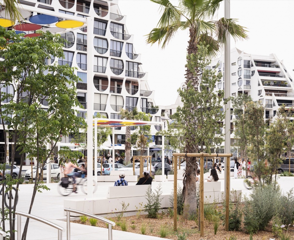 La Ball ade by Agence Leclercq Associes