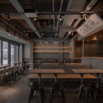 跳海酒馆-凤凰里巷，北京 / 不山建筑