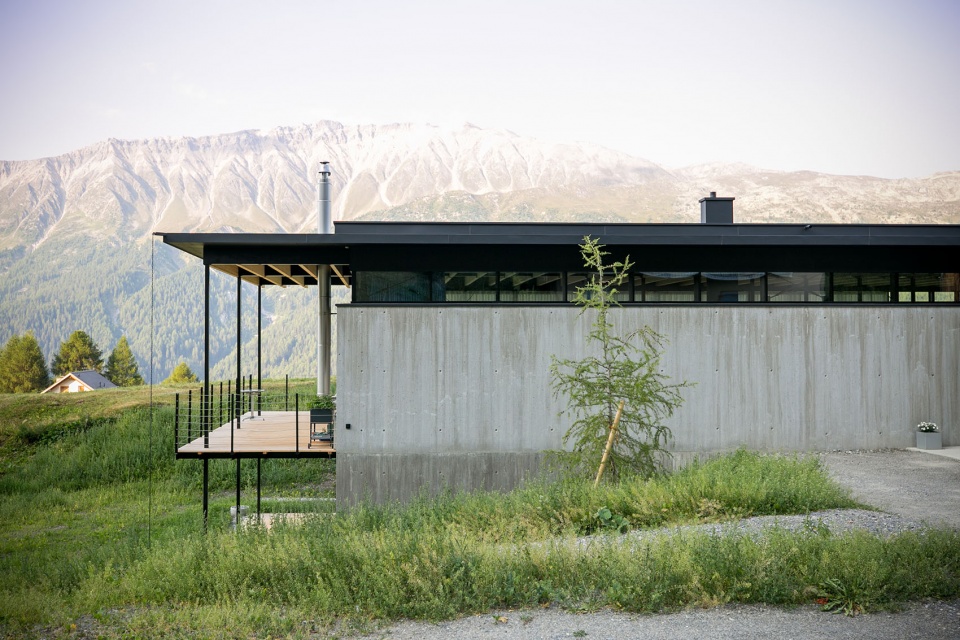 fops house by modunita architects sa
