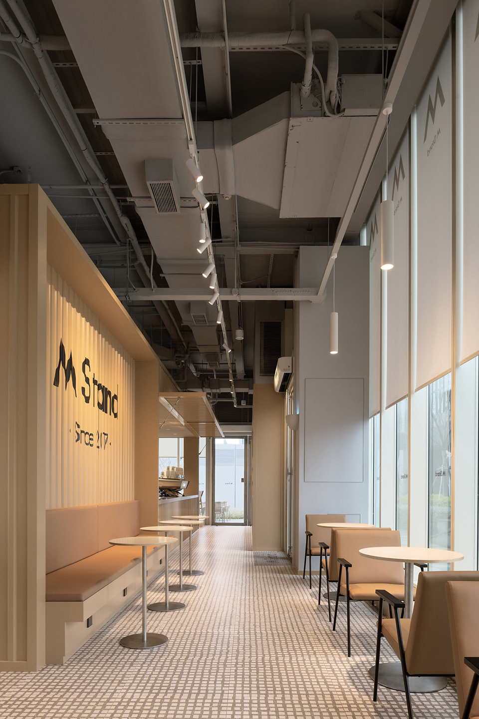 m stand lvgu cafe by 15 studio