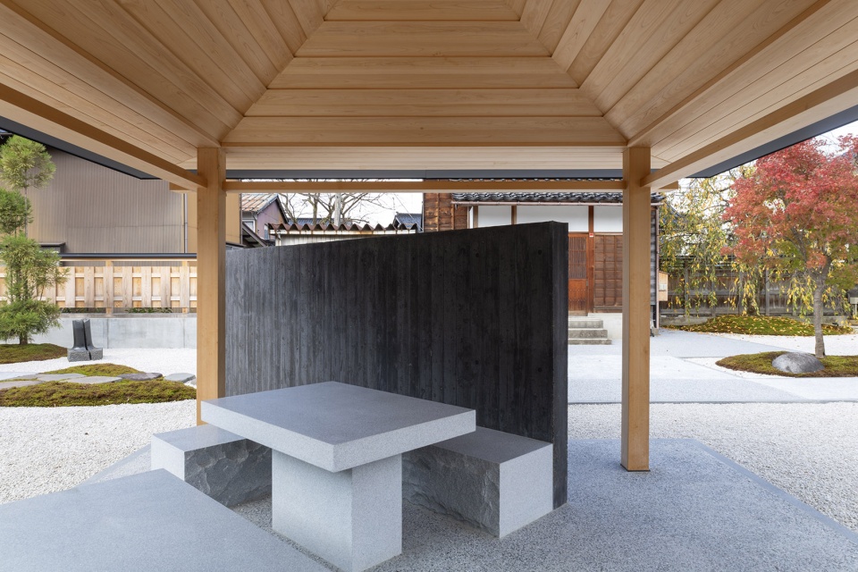 warakuen by hajime yoshida architecture
