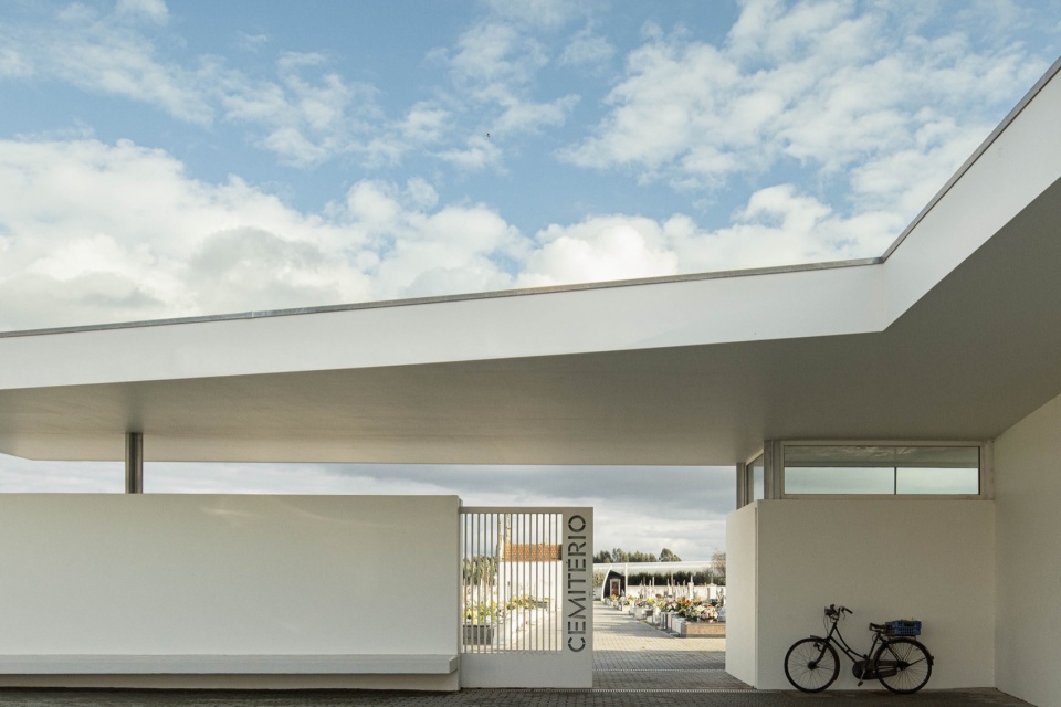 Casa Mortuaria de Oliveirinha Sónia Lopes da Cruz Arquitectura