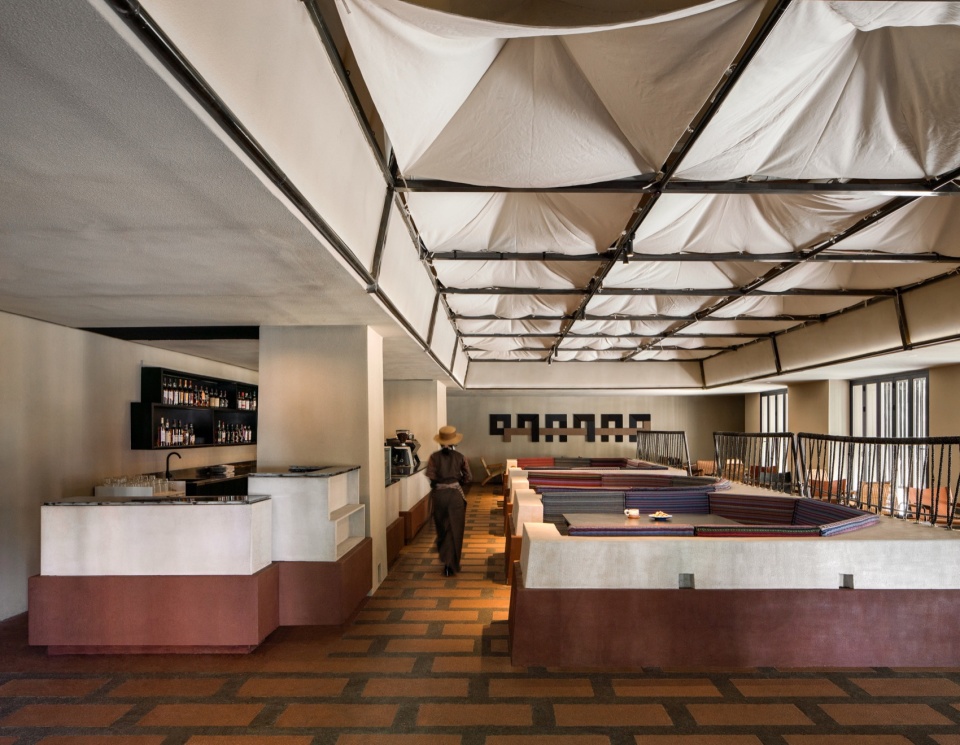 monky mama restaurant by mas