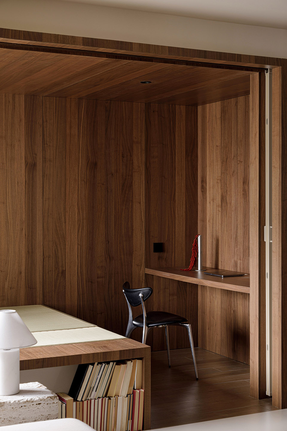 the horizontal window house by wue design