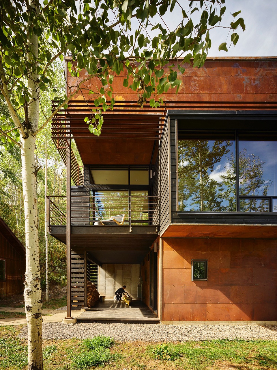 Paintbrush Residence by CLB Architects