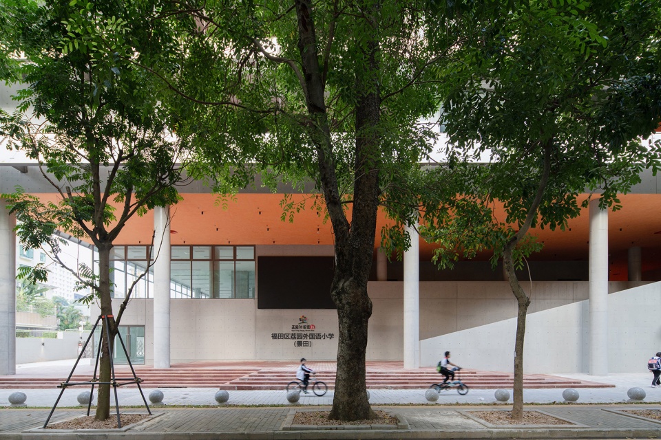 lai yuen foreign language primaray school by vector architect