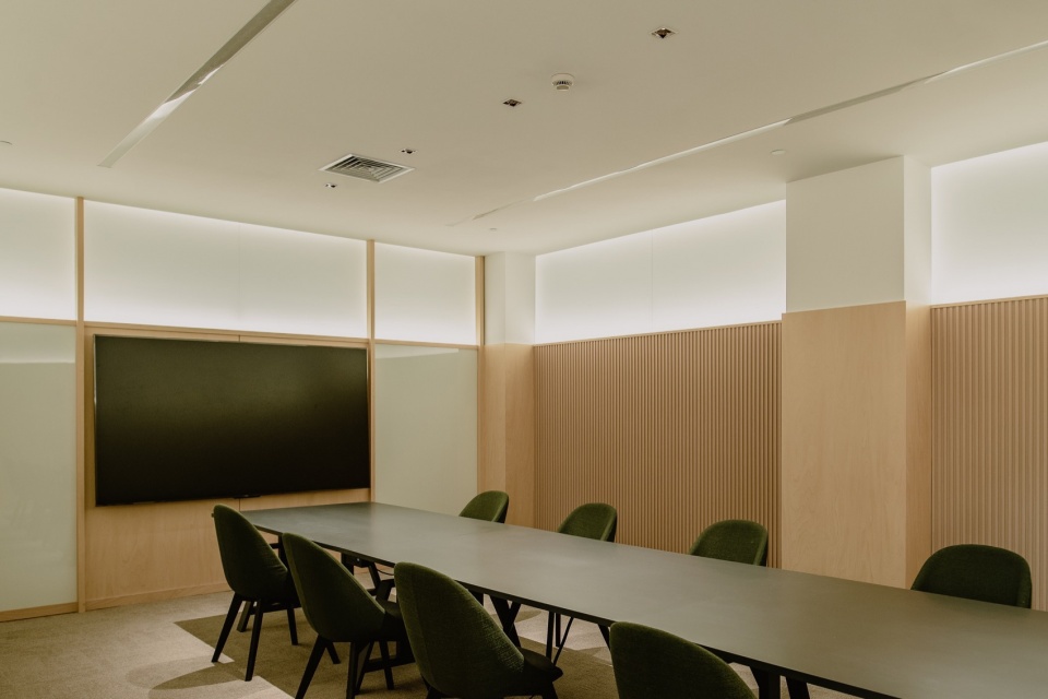 Yanfeng Conference Space