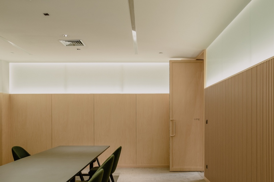 Yanfeng Conference Space