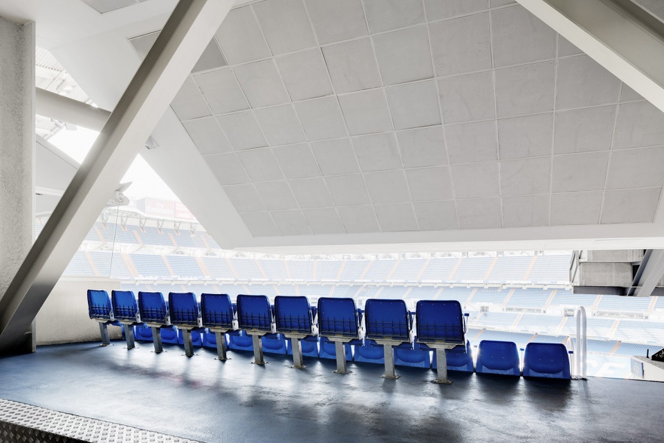 the conversion of the santiago bernabeu stadium by gmp
