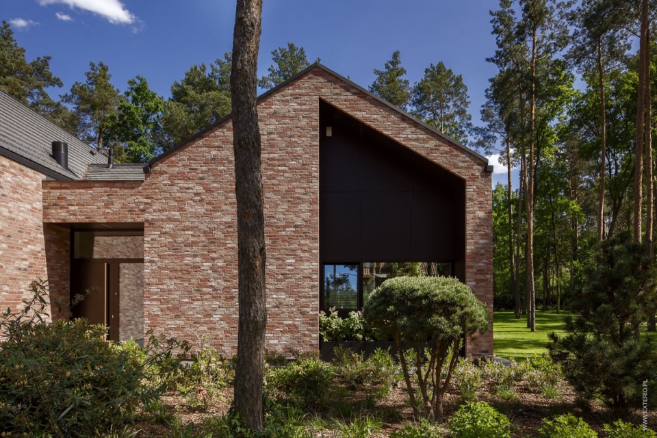 The House among the Trees Exterio architectural studio