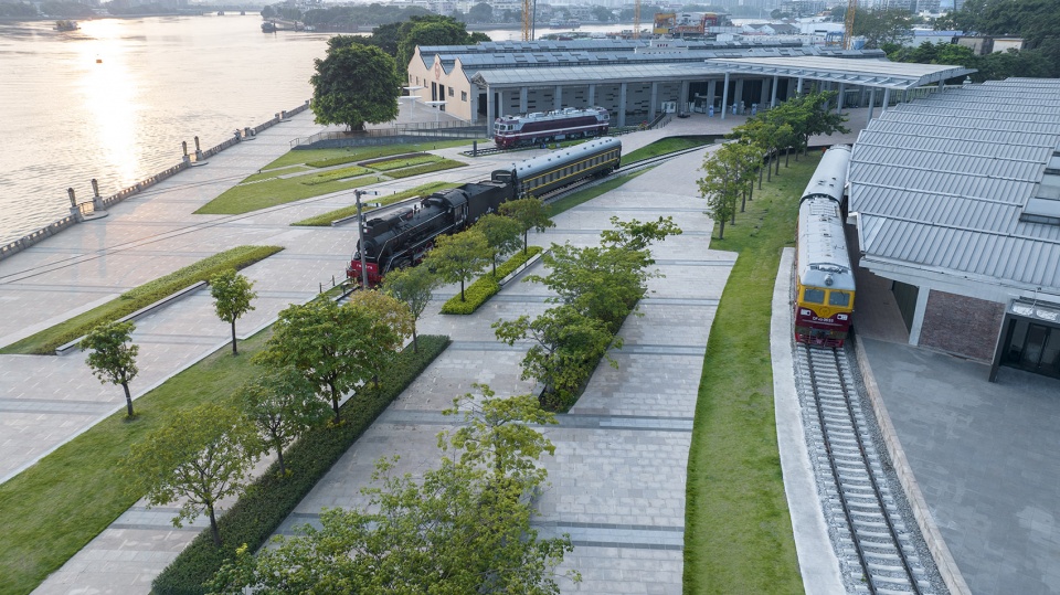 guangzhou railway museum renovation by scad