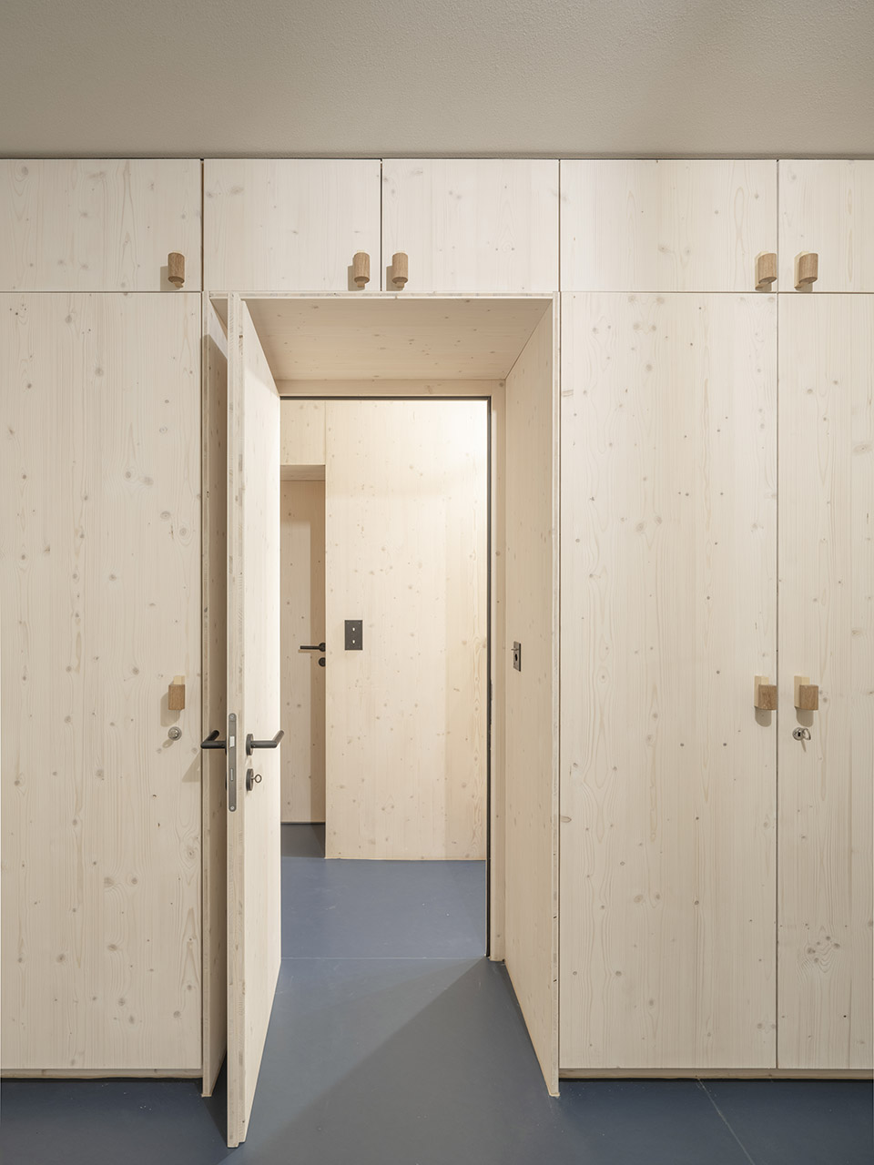 perfect day by giona bierens de haan architectures