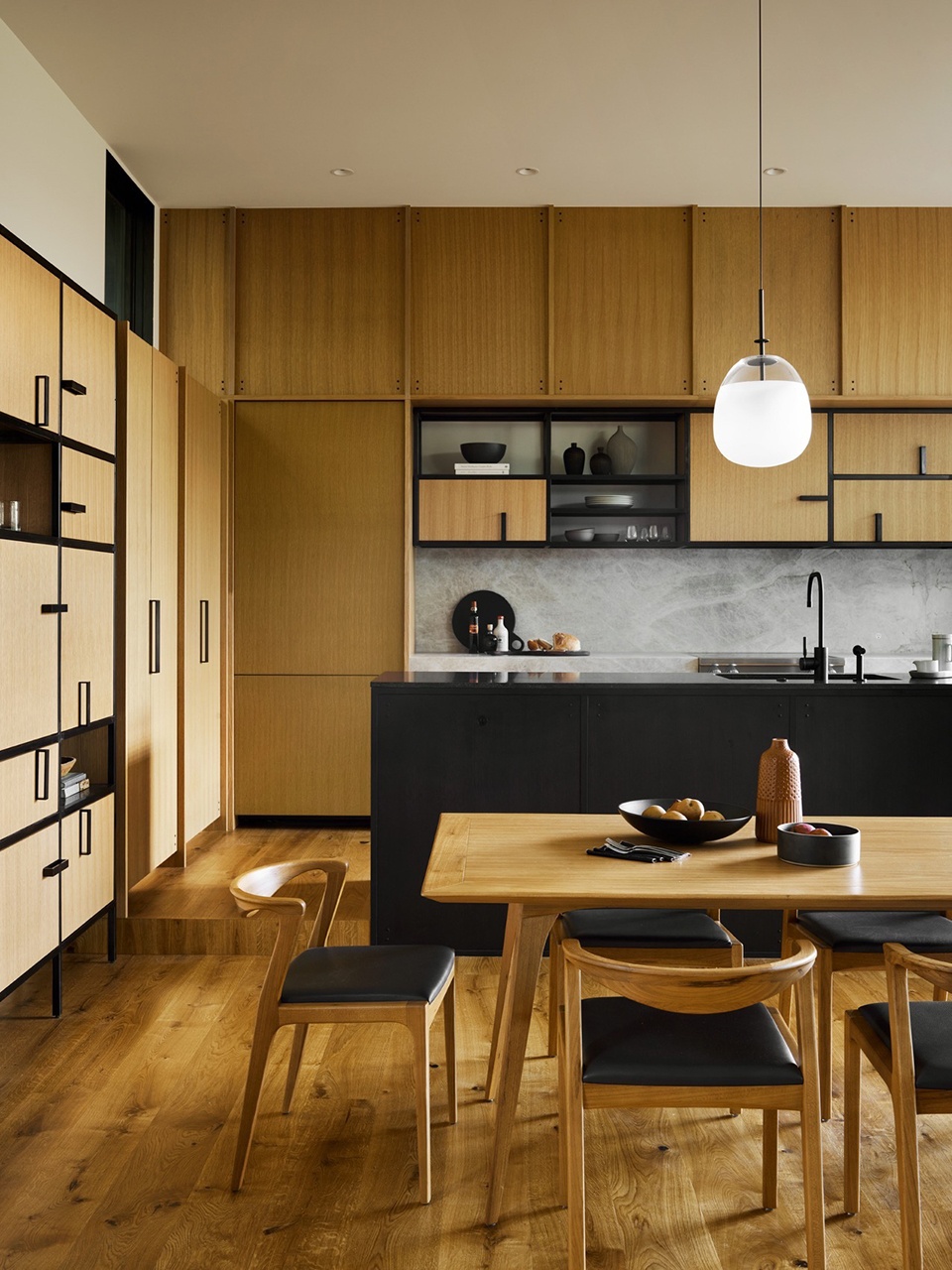 Paintbrush Residence by CLB Architects
