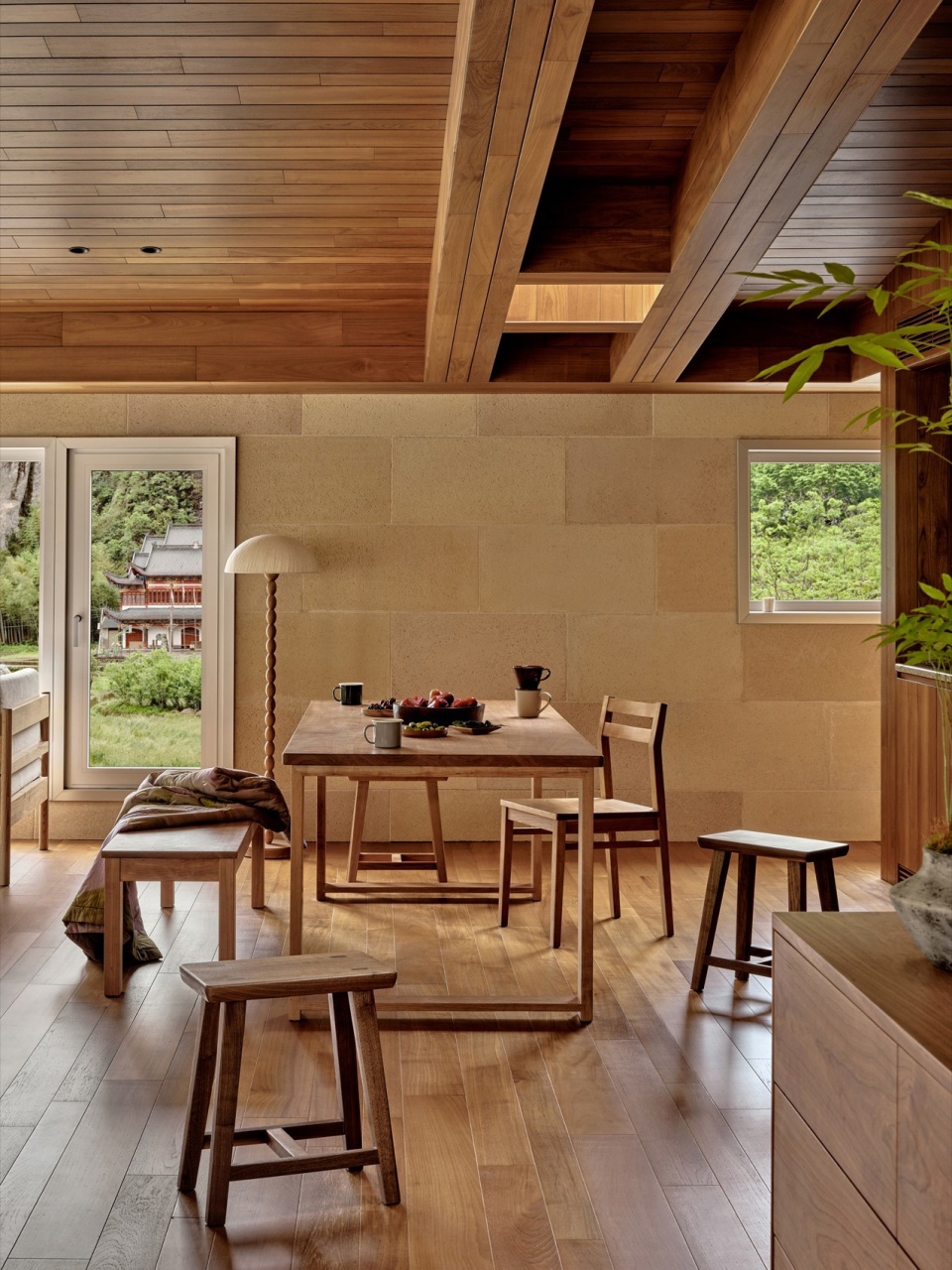Gong s House by Various Associates