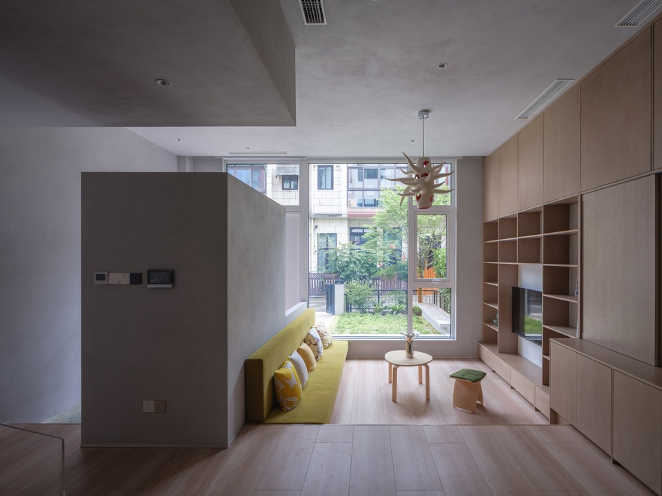 pi house by tsutsumi associates