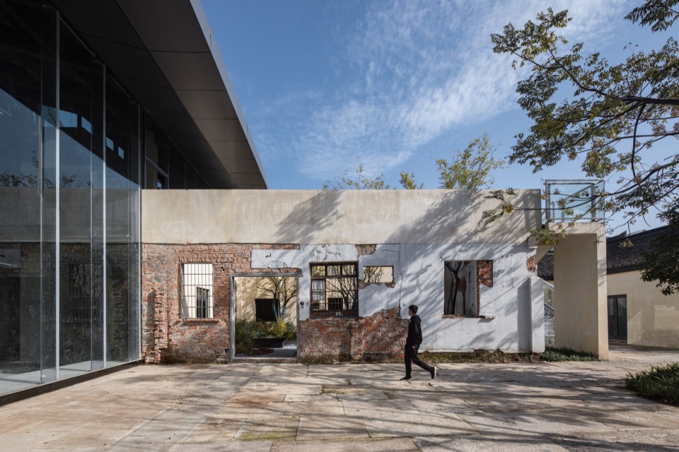 Dazhou Atelier China by SpActrum