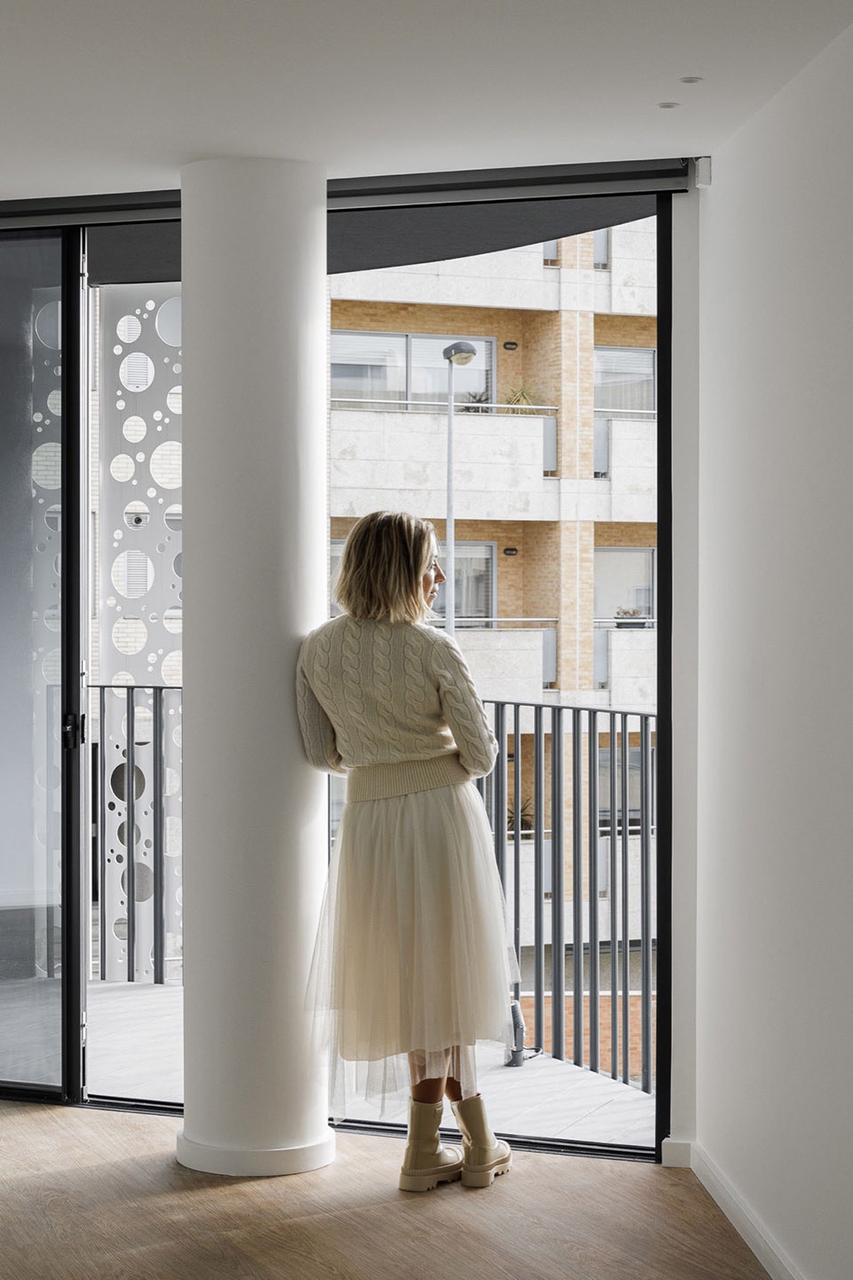 Sense 100 Building by Sandra Micaela Casinha architects