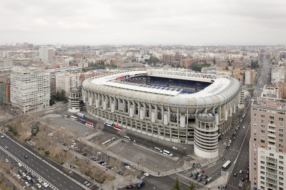 the conversion of the santiago bernabeu stadium by gmp