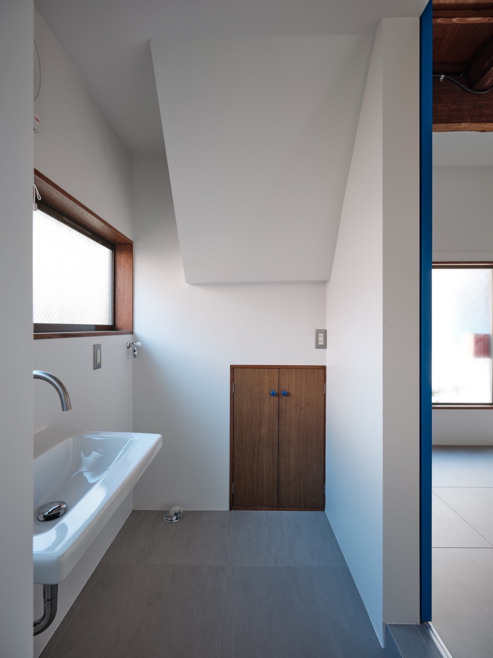 Omori House Roovice