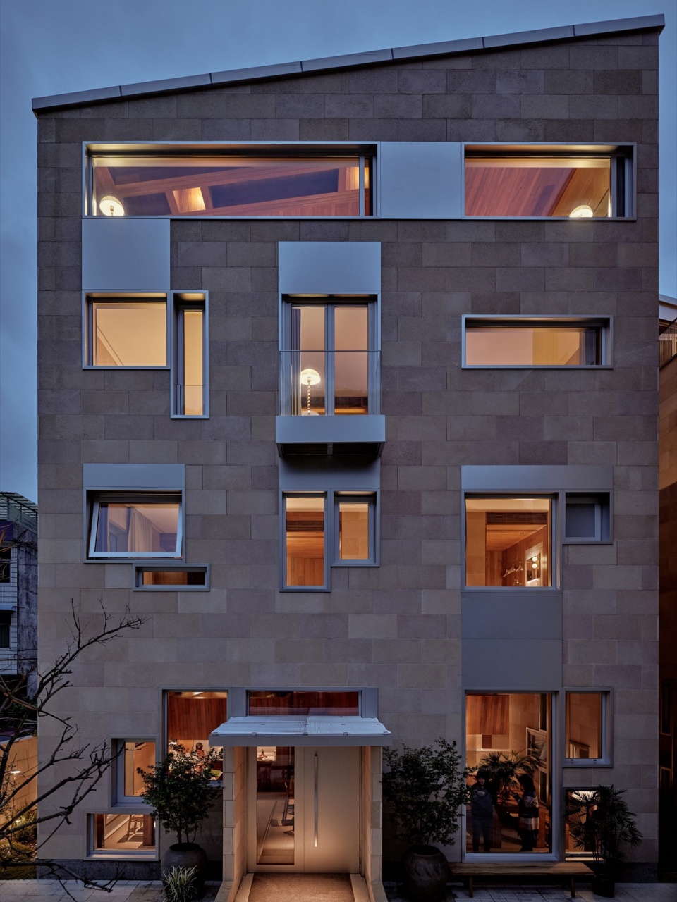 Gong s House by Various Associates