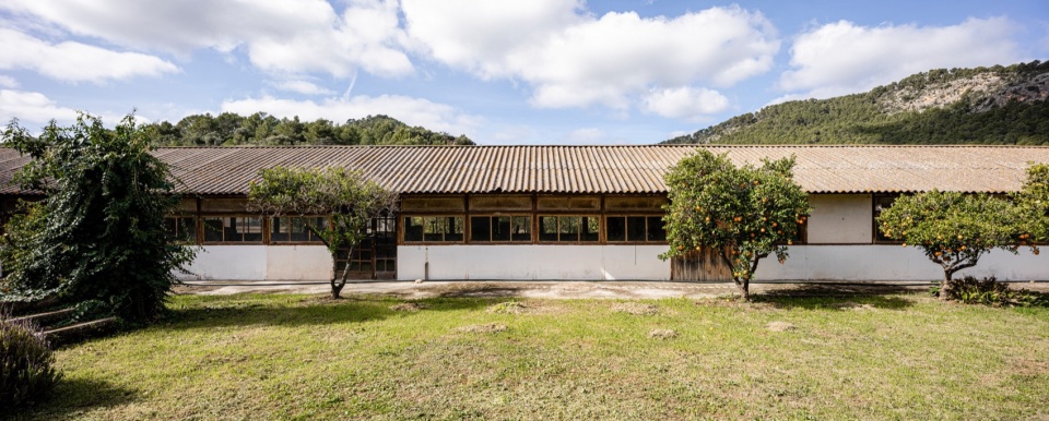 Sa Taronja by BEEF ARCHITEKTI