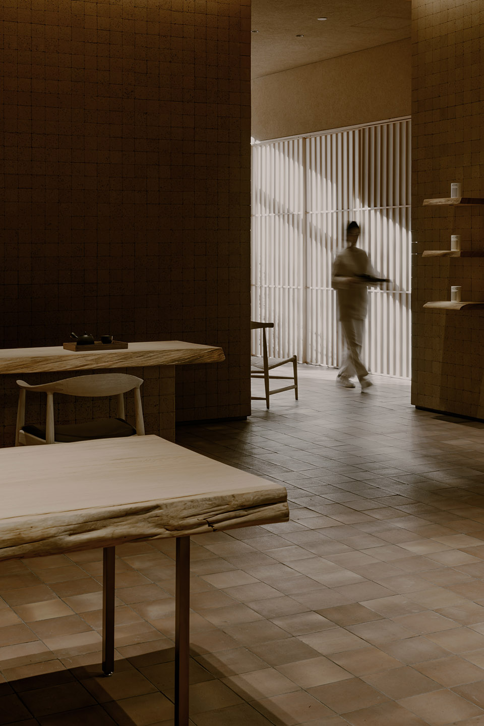 theatre shanjuchajing concept store by kooo architects