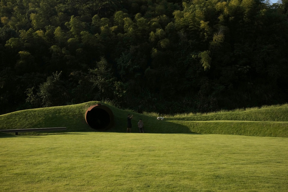 ruins of landscape by shanshan landscape studio