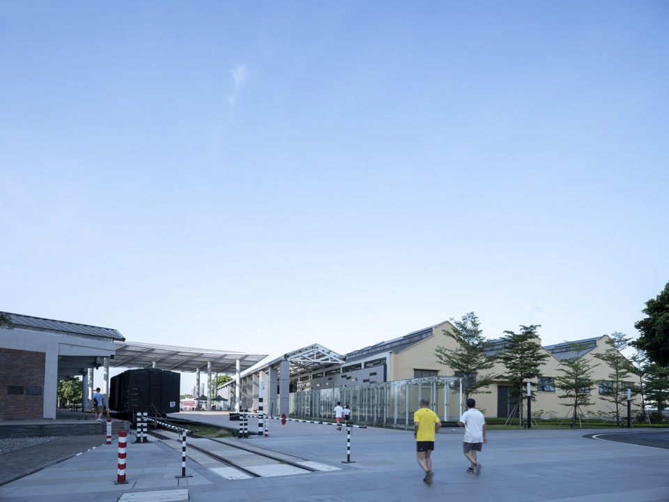 guangzhou railway museum renovation by scad