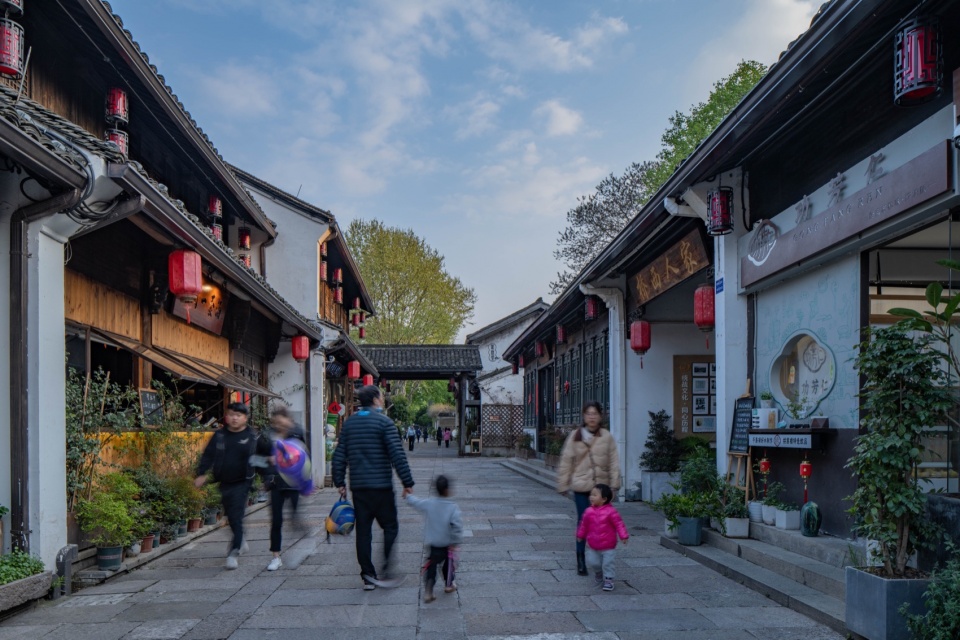 Hangzhou Grand Canal South Section Regeneration