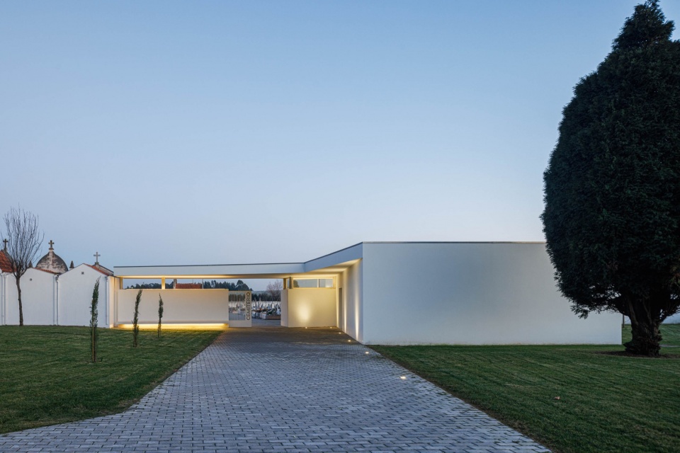 Casa Mortuaria de Oliveirinha Sónia Lopes da Cruz Arquitectura