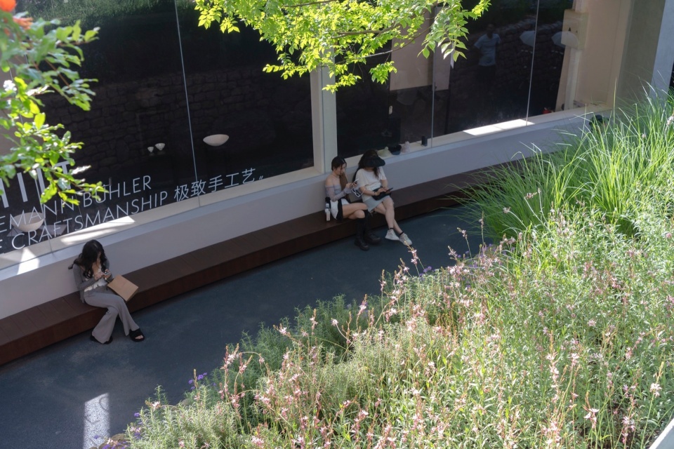 the luxe lakes cpi island commercial renewal by vari design