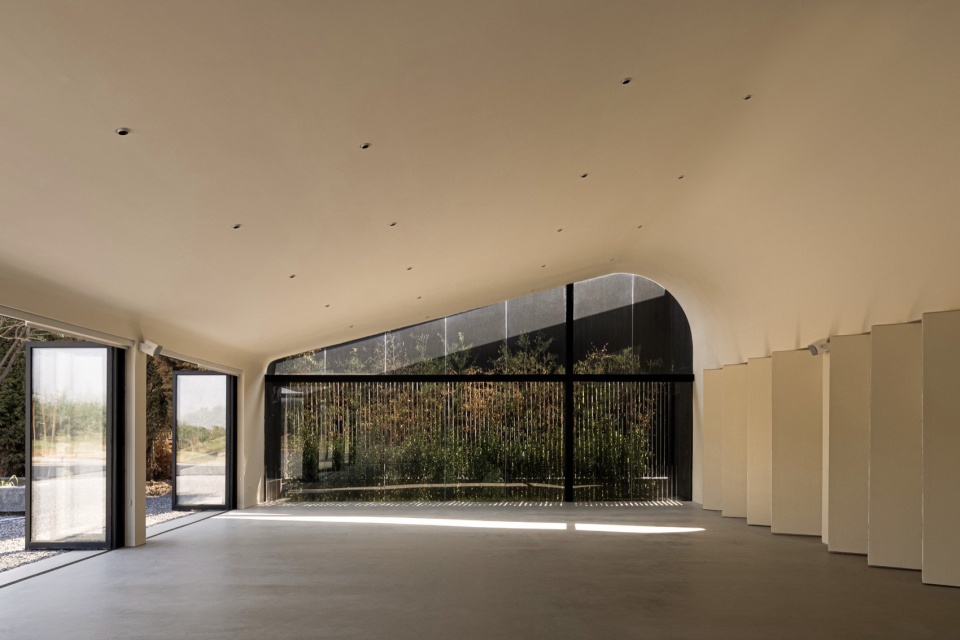 miho auditorium by xl design atelier