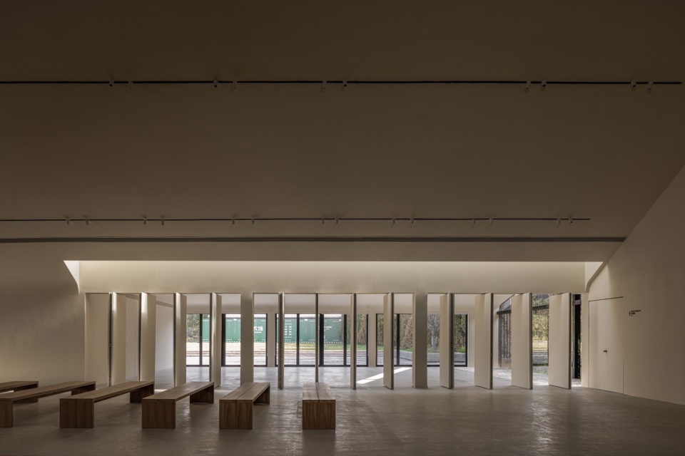 miho auditorium by xl design atelier
