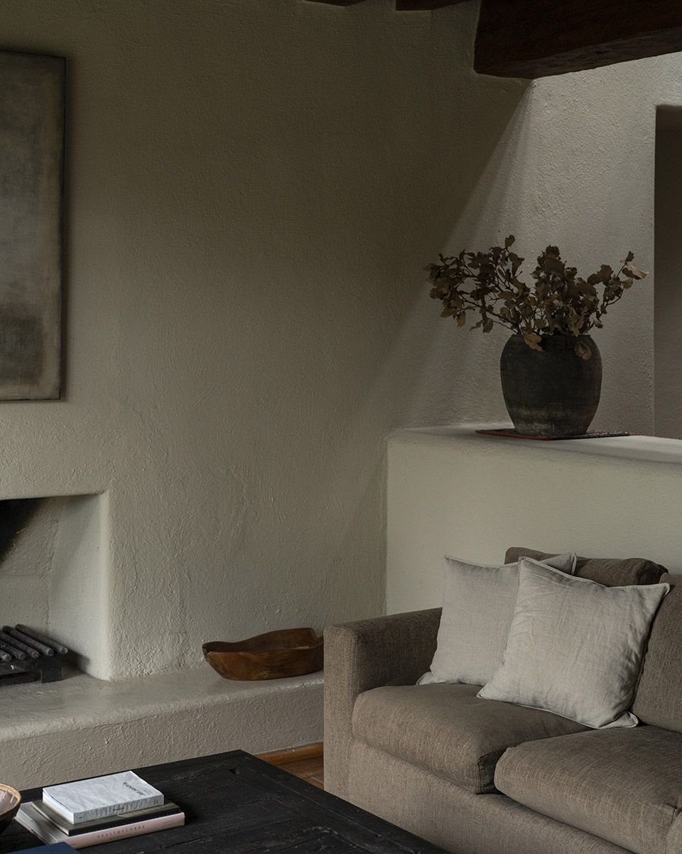 casa en el bosque by direccion architecture and interior design