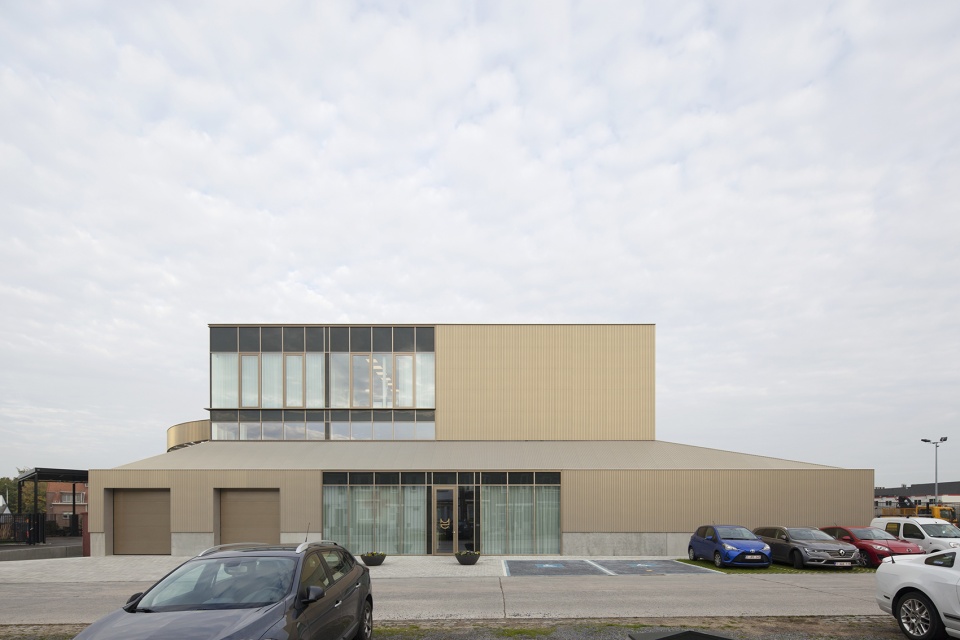 machelen workshop and office spaces by we s architects