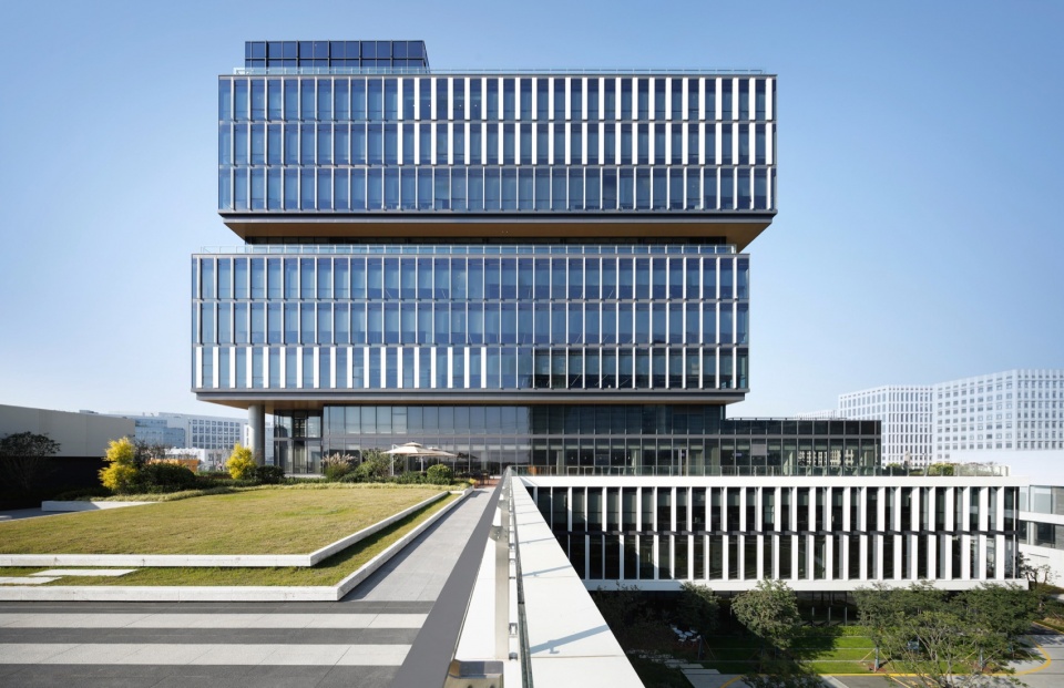 Qichacha Tec Headquarter by ARTS Group Co.Ltd