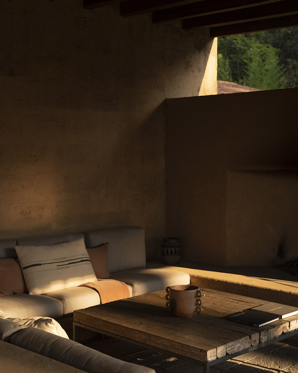 casa en el bosque by direccion architecture and interior design
